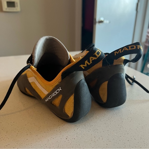 Madrock Phoenix Climbing Shoes - Picture 8 of 9